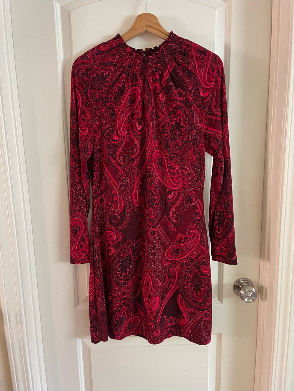 Tommy Hilfiger NWOT Red Paisley Long-Sleeve Shift Dress